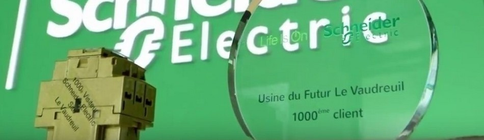 Vidéo – L’usine du Futur Schneider Electric du Vaudreuil fait salle comble