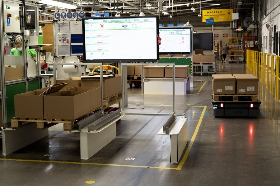Le MiR500 réduit les coûts de transport interne chez Schneider Electric Le MiR500 réduit les coûts de transport interne chez Schneider Electric